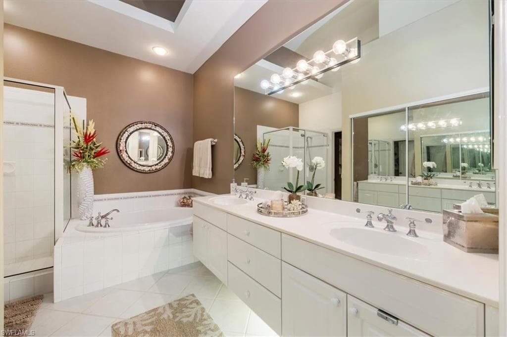 14530 Red Fox RUN # 212, NAPLES FL 34110-13
