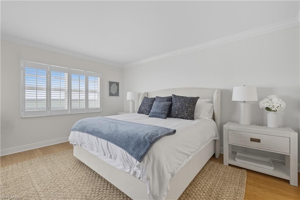 3443 Gulf Shore BLVD N # 711, NAPLES FL 34103-12