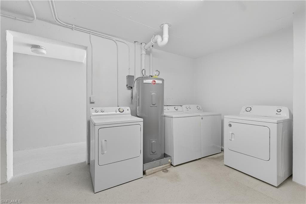 3443 Gulf Shore BLVD N # 711, NAPLES FL 34103-20