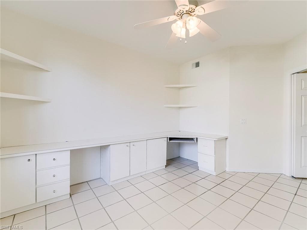 25203 Pelican Creek CIR 102-23
