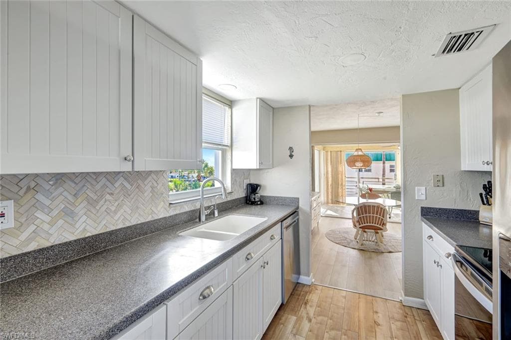 6500 Estero BLVD # H300, FORT MYERS BEACH FL 33931-9