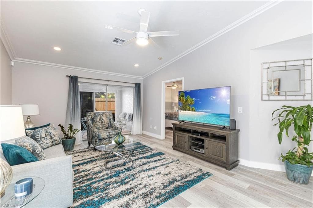 12249 Londonderry LN, BONITA SPRINGS FL 34135-5