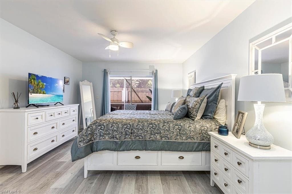 12249 Londonderry LN, BONITA SPRINGS FL 34135-9