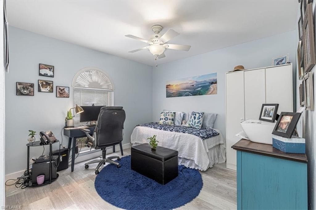 12249 Londonderry LN, BONITA SPRINGS FL 34135-13