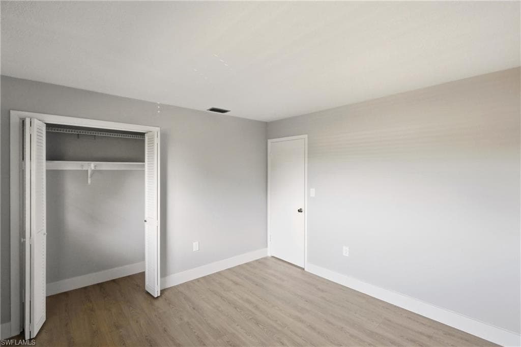 3325 Airport RD N # S8, NAPLES FL 34105-13