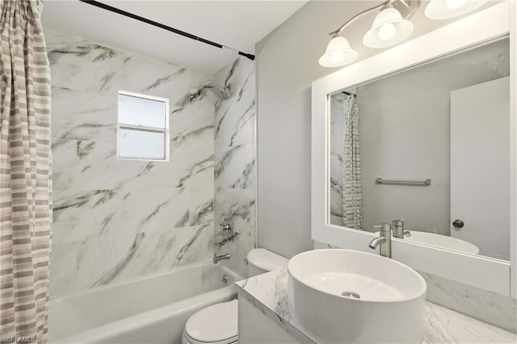 3325 Airport RD N # S8, NAPLES FL 34105-14