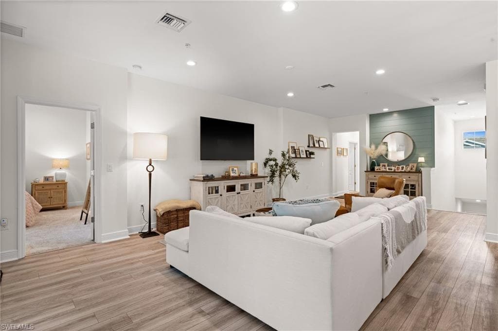 2280 Priory LN # 1106, NAPLES FL 34120-2