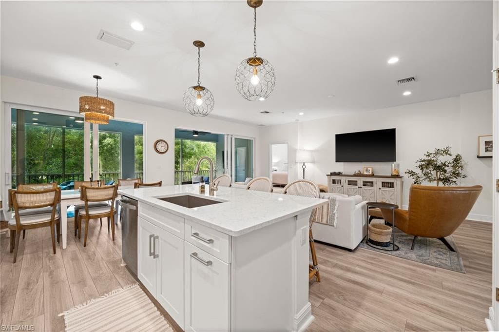 2280 Priory LN # 1106, NAPLES FL 34120-9