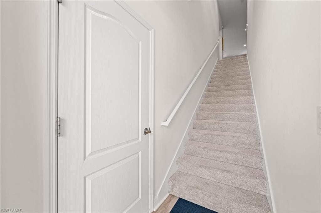 2280 Priory LN # 1106, NAPLES FL 34120-32