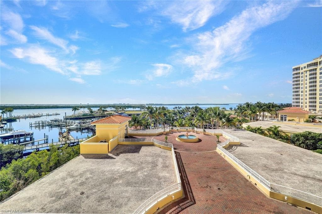 6021 Silver King BLVD # 305, CAPE CORAL FL 33914-29