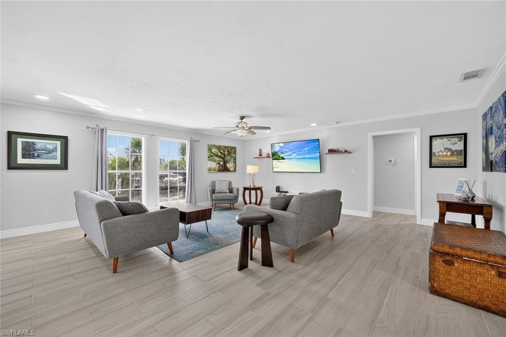 1682 Sabal Palm DR, SANIBEL FL 33957-16