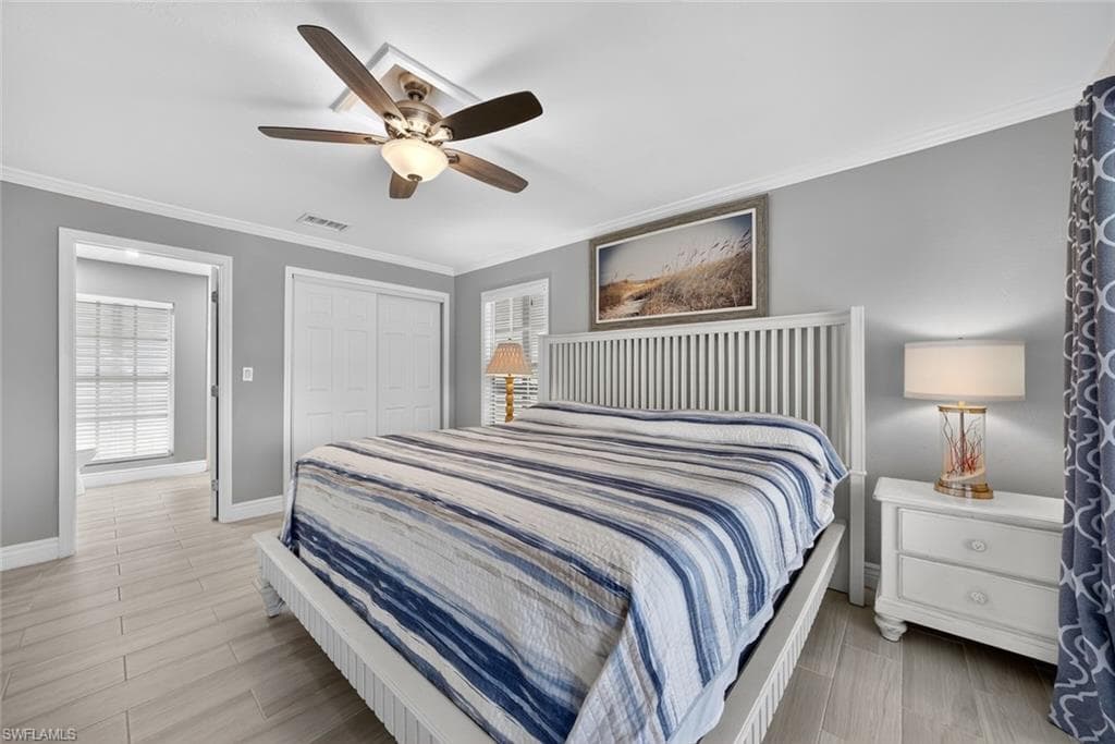 1682 Sabal Palm DR, SANIBEL FL 33957-27