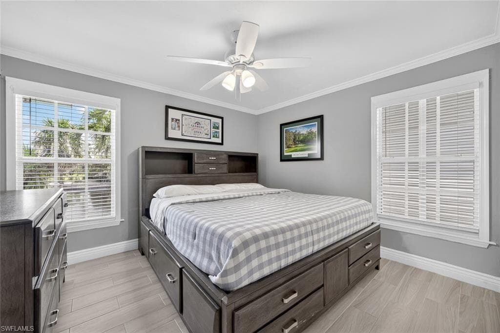 1682 Sabal Palm DR, SANIBEL FL 33957-37