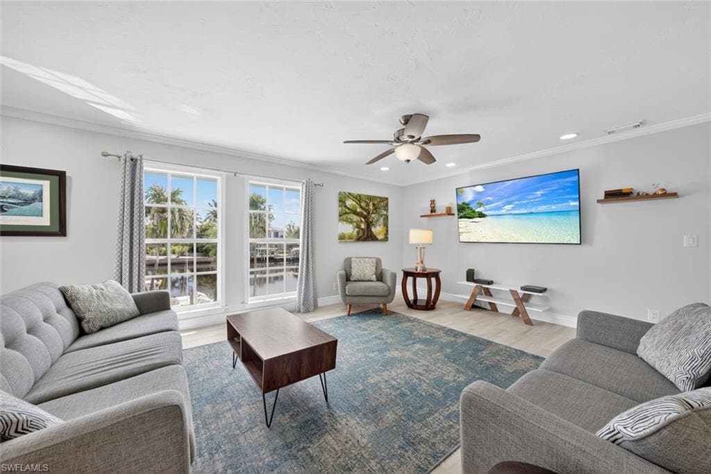 1682 Sabal Palm DR, SANIBEL FL 33957-14