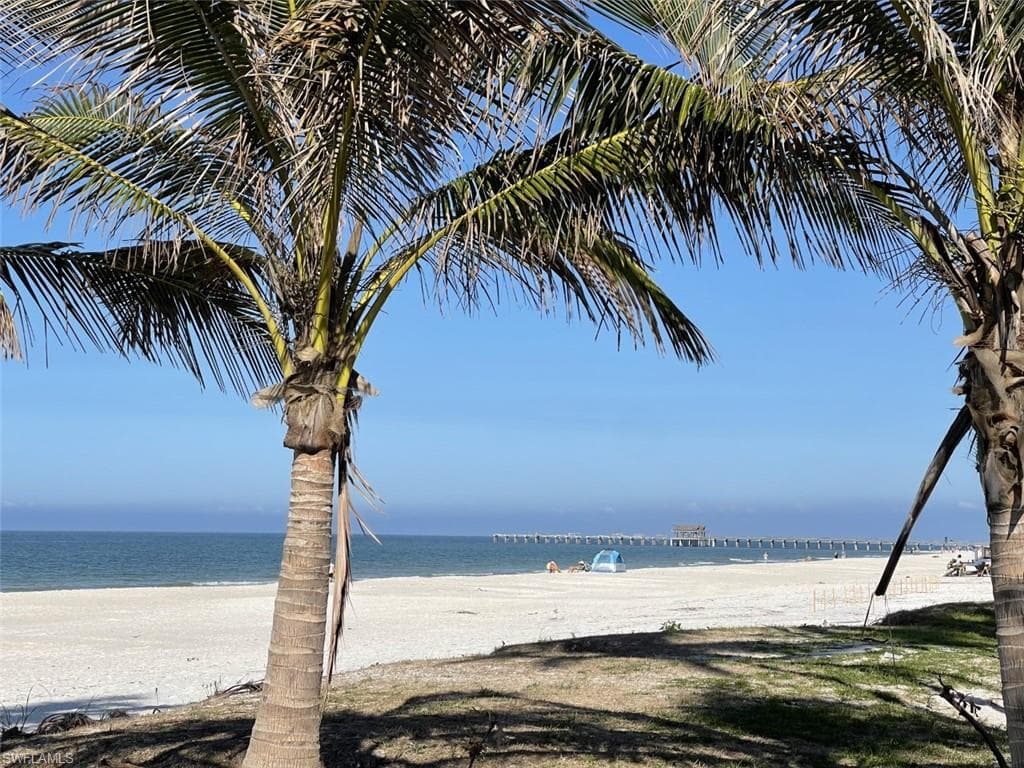 677 18th AVE S, NAPLES FL 34102-22