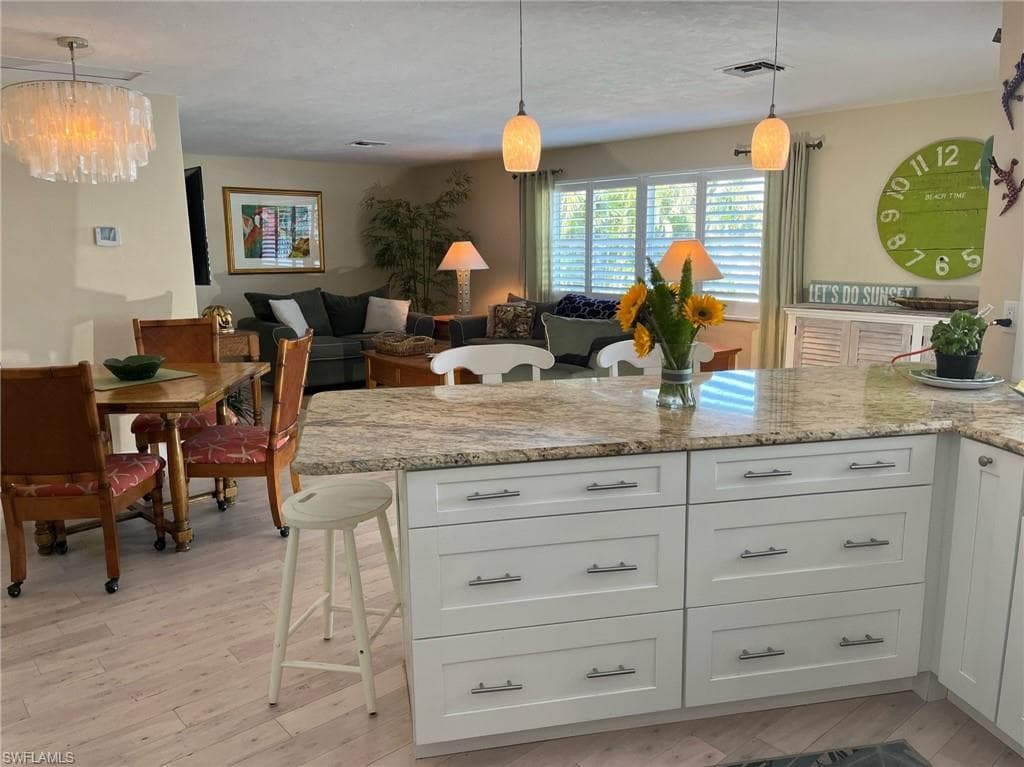 677 18th AVE S, NAPLES FL 34102-4