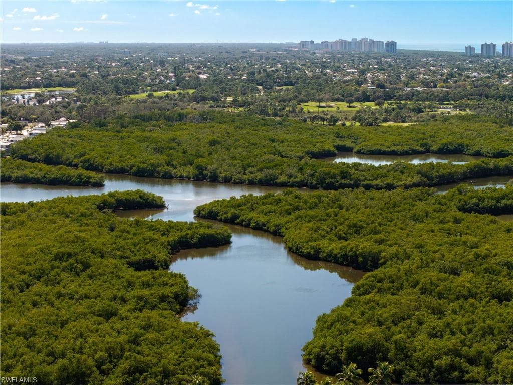 1294 Venetian WAY, NAPLES FL 34110-11