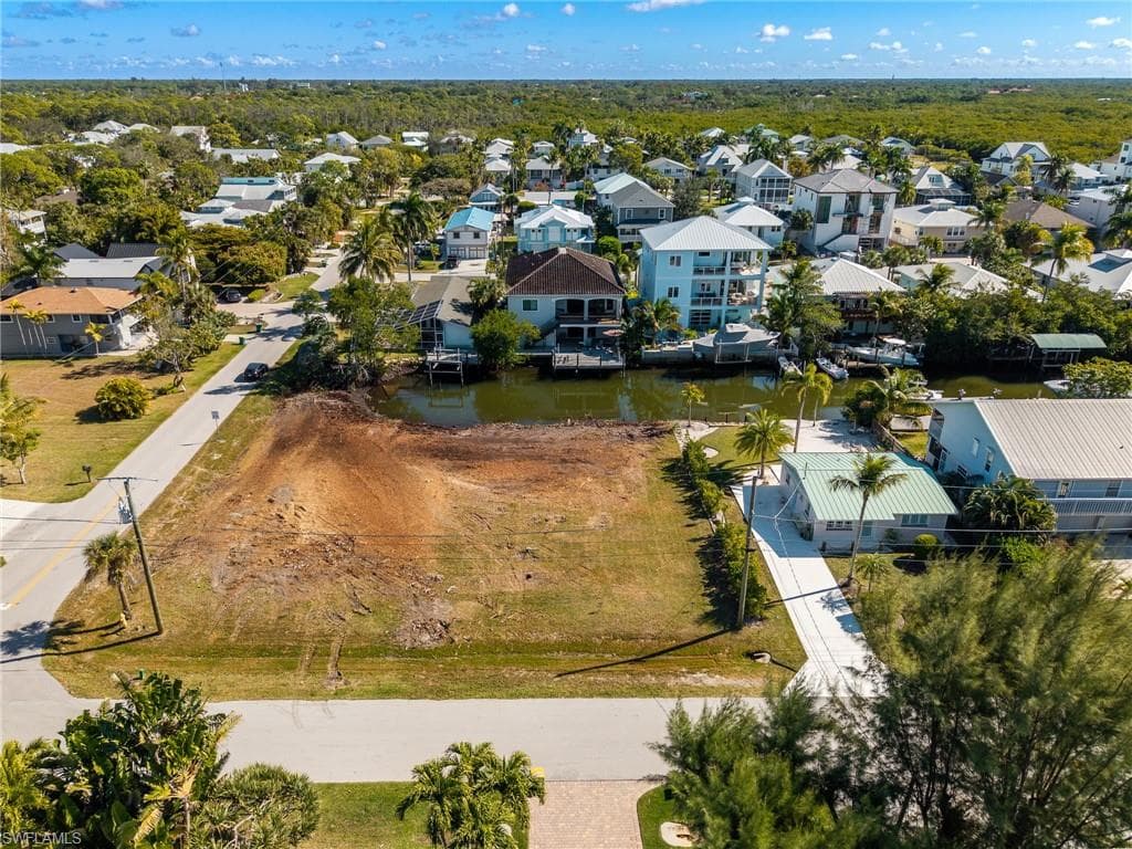 1294 Venetian WAY, NAPLES FL 34110-14