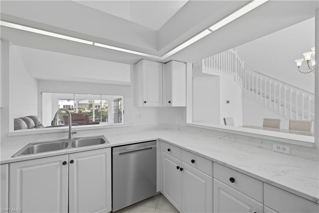 4182 Pensacola AVE, ESTERO FL 33928-5