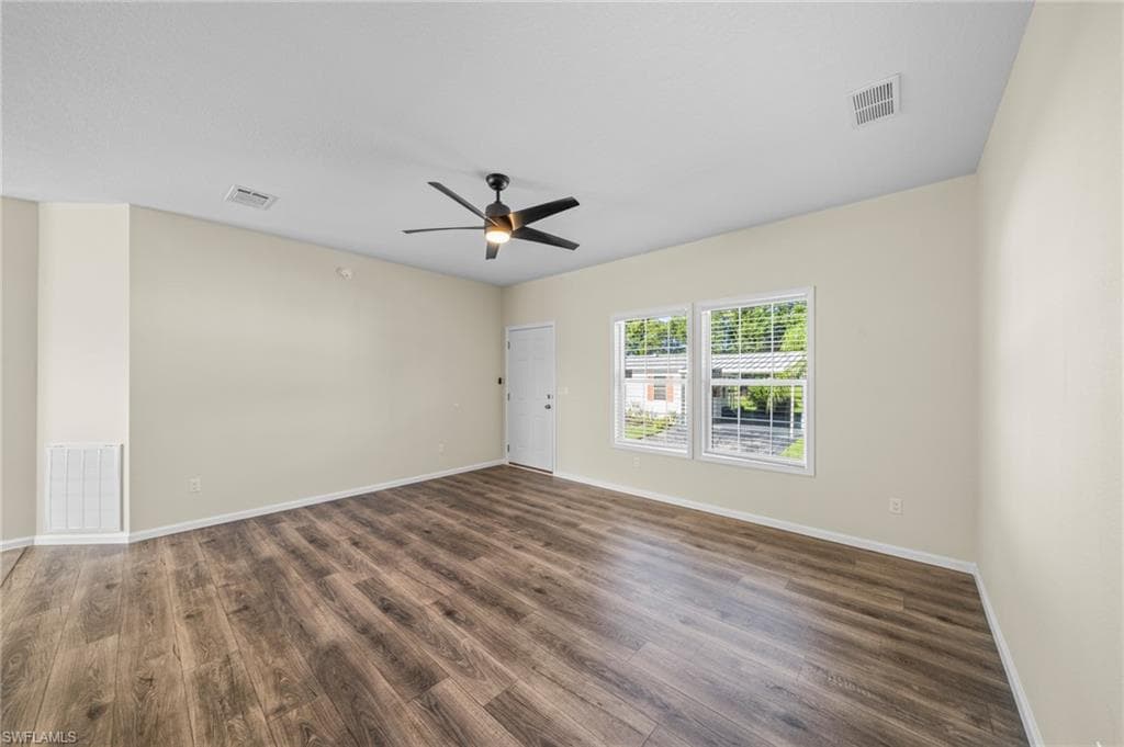 24 Red Poinciana DR, FORT MYERS FL 33908-18