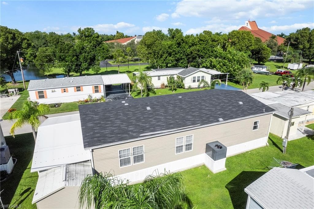 24 Red Poinciana DR, FORT MYERS FL 33908-34