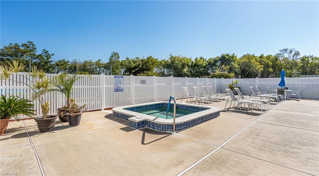 6836 Sandtrap DR # 3, FORT MYERS FL 33919-31