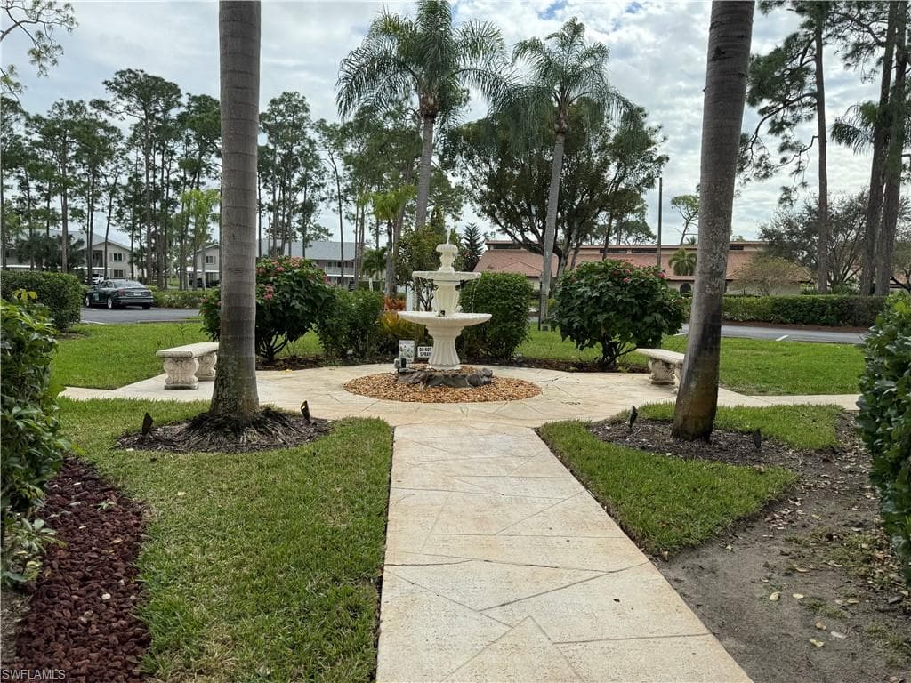 605 Augusta BLVD # 14, NAPLES FL 34113-12