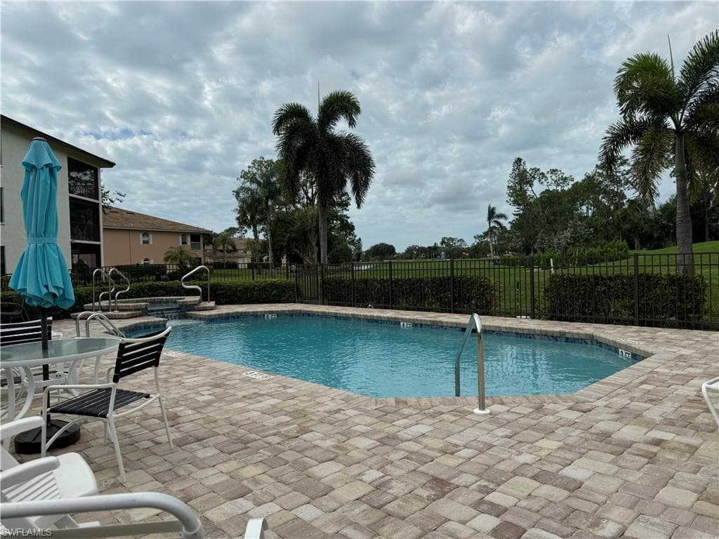 605 Augusta BLVD # 14, NAPLES FL 34113-14
