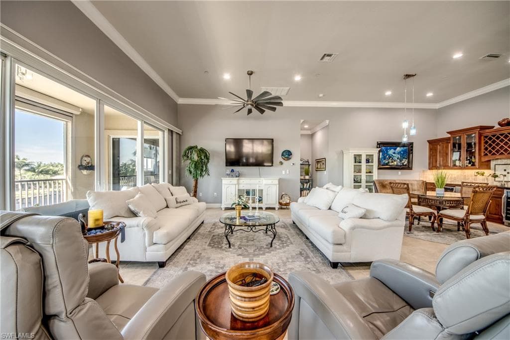1640 Beach PKWY # 301, CAPE CORAL FL 33904-12