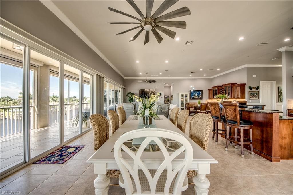 1640 Beach PKWY # 301, CAPE CORAL FL 33904-15