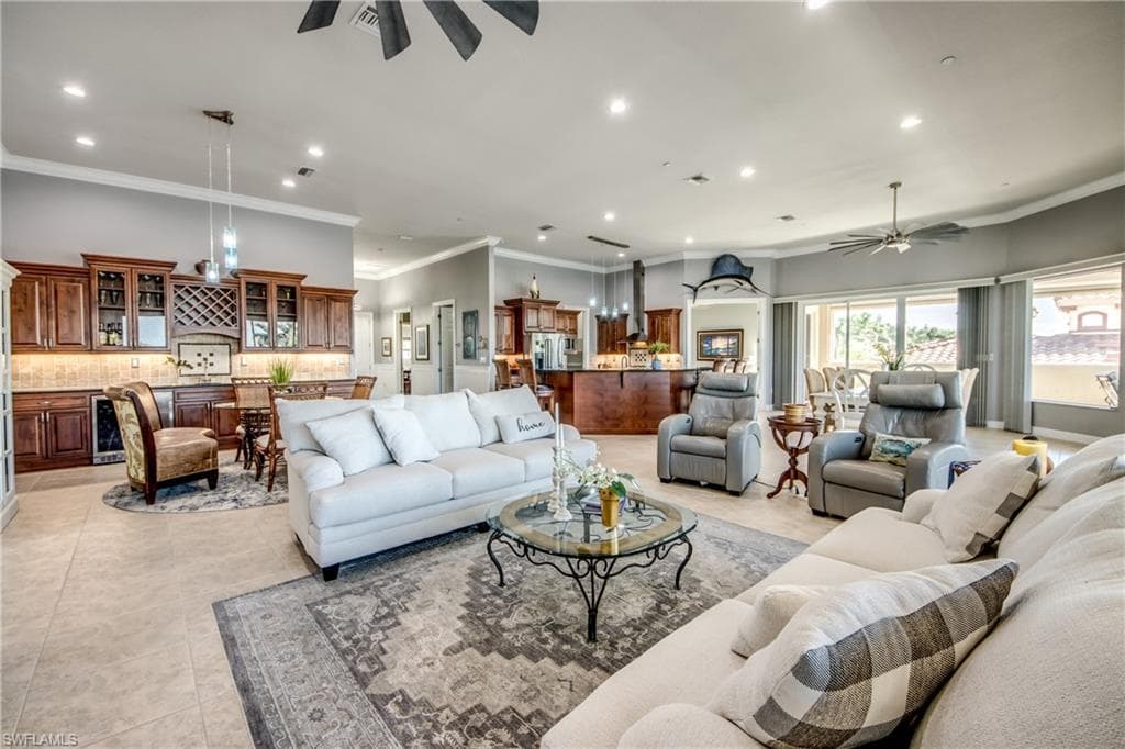 1640 Beach PKWY # 301, CAPE CORAL FL 33904-14