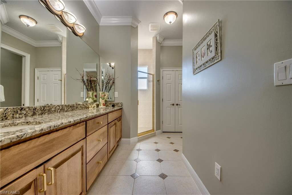 1640 Beach PKWY # 301, CAPE CORAL FL 33904-30