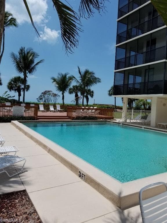10475 Gulf Shore DR # 114, NAPLES FL 34108-27