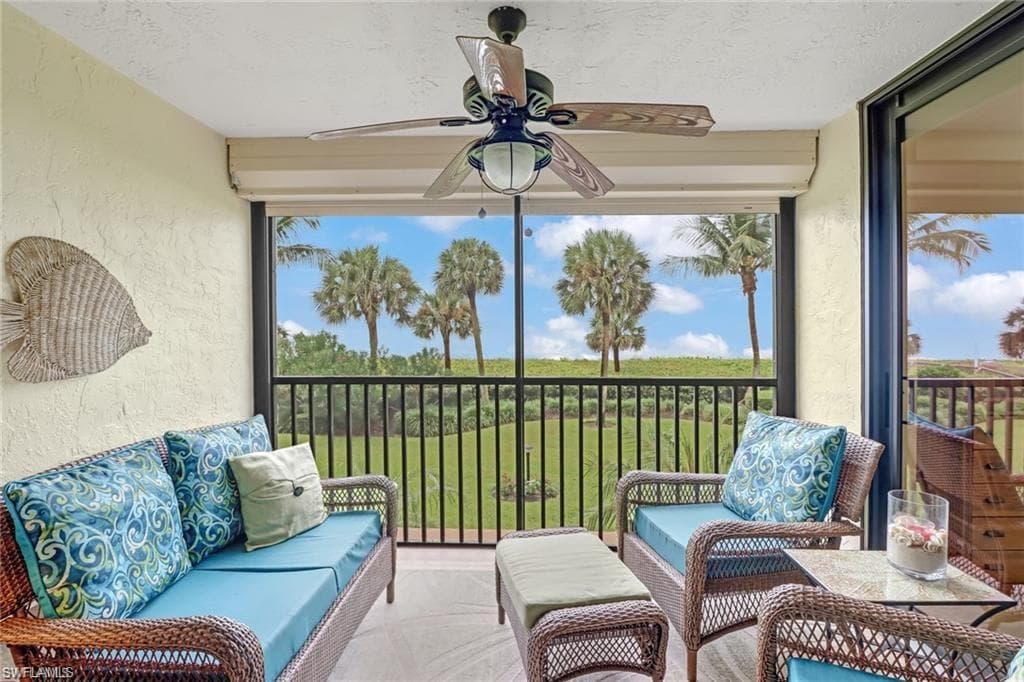 10475 Gulf Shore DR # 114, NAPLES FL 34108-4