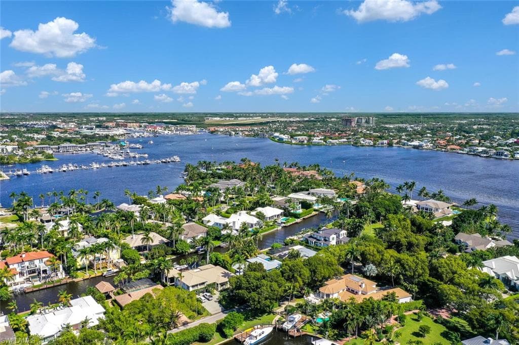 795 18th AVE S, NAPLES FL 34102-44
