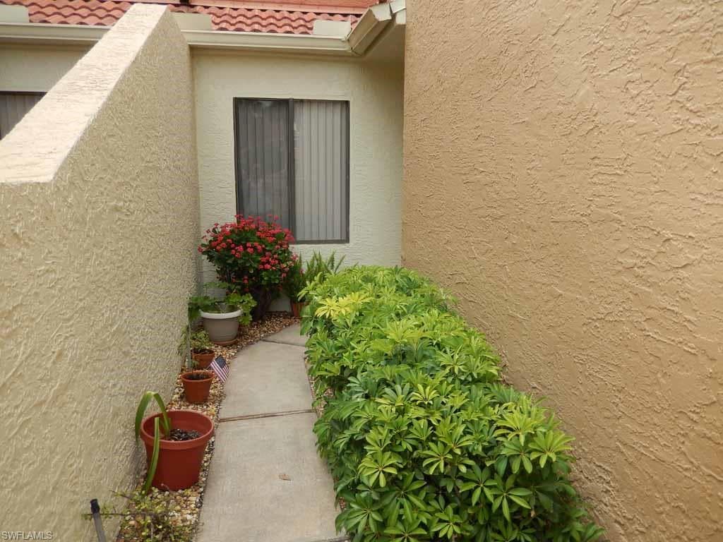 7121 Golden Eagle CT # 613, FORT MYERS FL 33912-2
