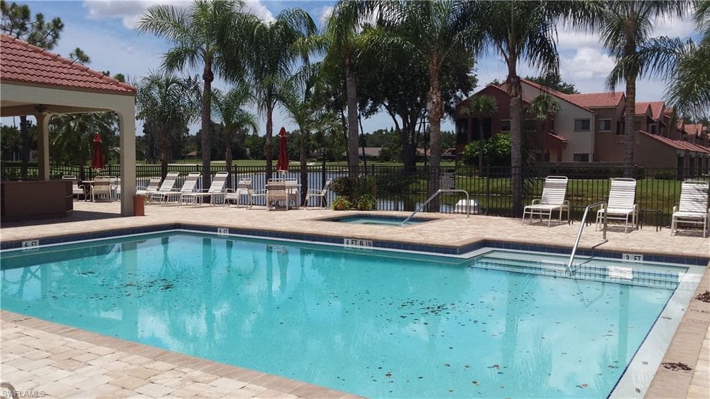 7121 Golden Eagle CT # 613, FORT MYERS FL 33912-13