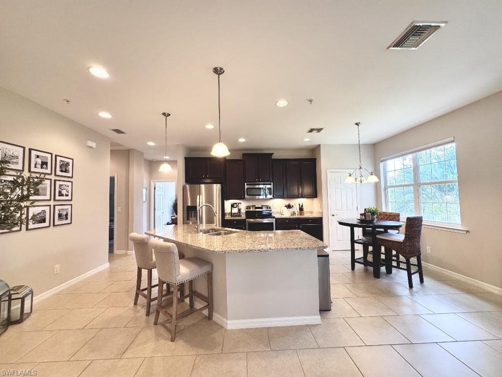 8541 Oakshade CIR # 201, FORT MYERS FL 33919-6