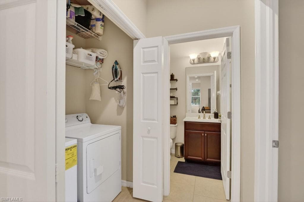 8541 Oakshade CIR # 201, FORT MYERS FL 33919-31