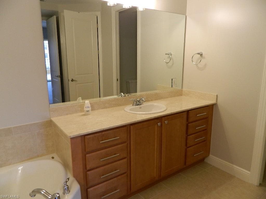 23159 Amgci WAY # 3109, ESTERO FL 33928-13