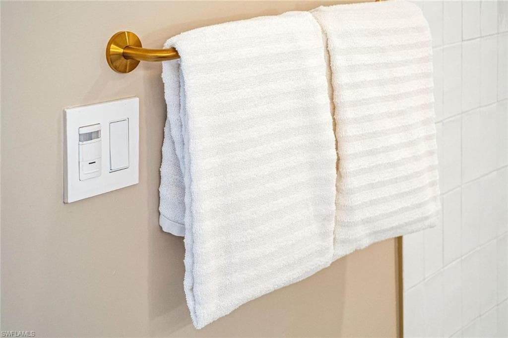 159 NE 6th ST # 5101, MIAMI FL 33132-37