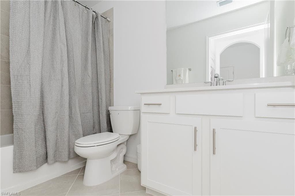 5555 Double Eagle CIR # 3922, AVE MARIA FL 34142-6