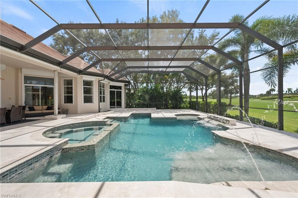13700 Pondview CIR, NAPLES FL 34119-31
