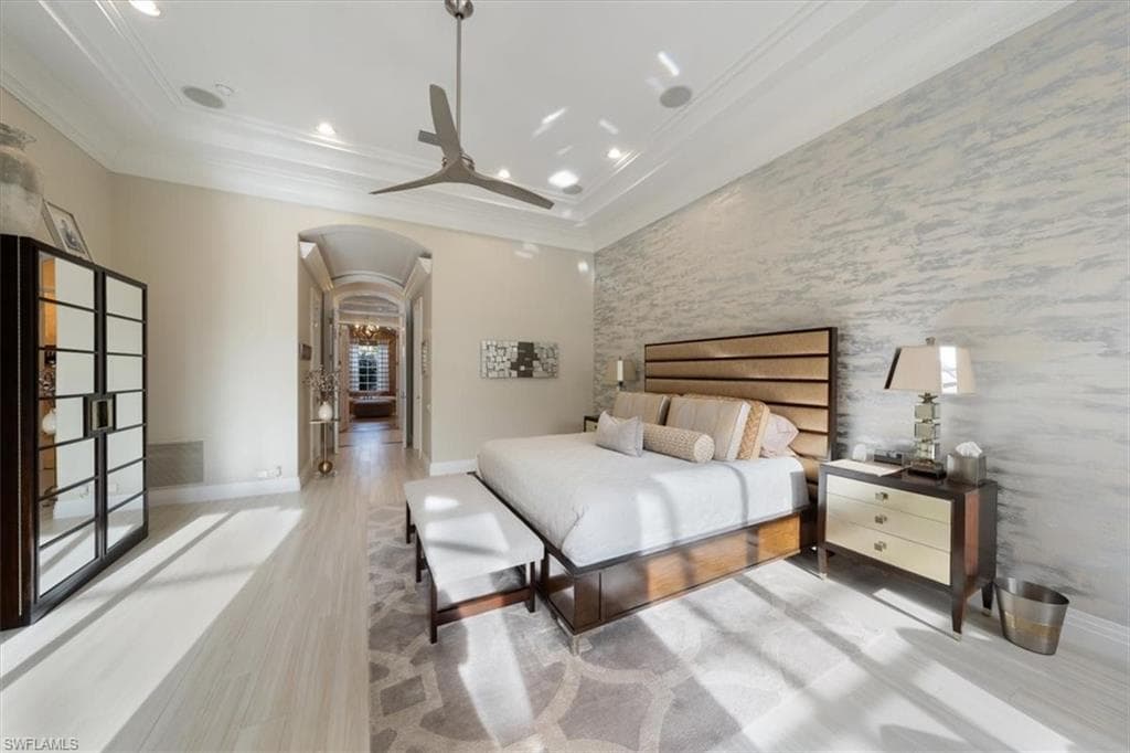 13700 Pondview CIR, NAPLES FL 34119-17