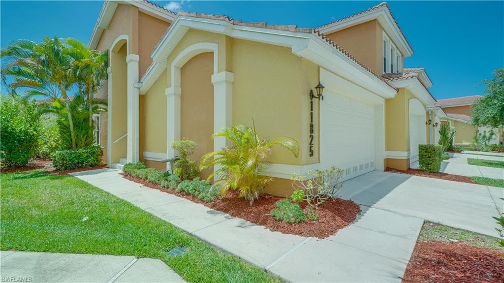 11825 Bayport LN # 504, FORT MYERS FL 33908-23