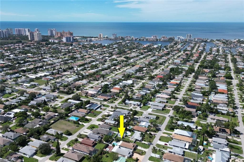 724 100th AVE N, NAPLES FL 34108-30