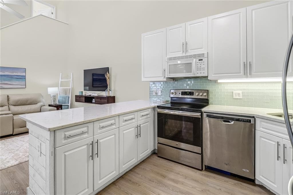 4325 Covey CIR # 10B, NAPLES FL 34109-9