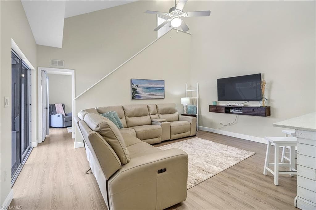 4325 Covey CIR # 10B, NAPLES FL 34109-3