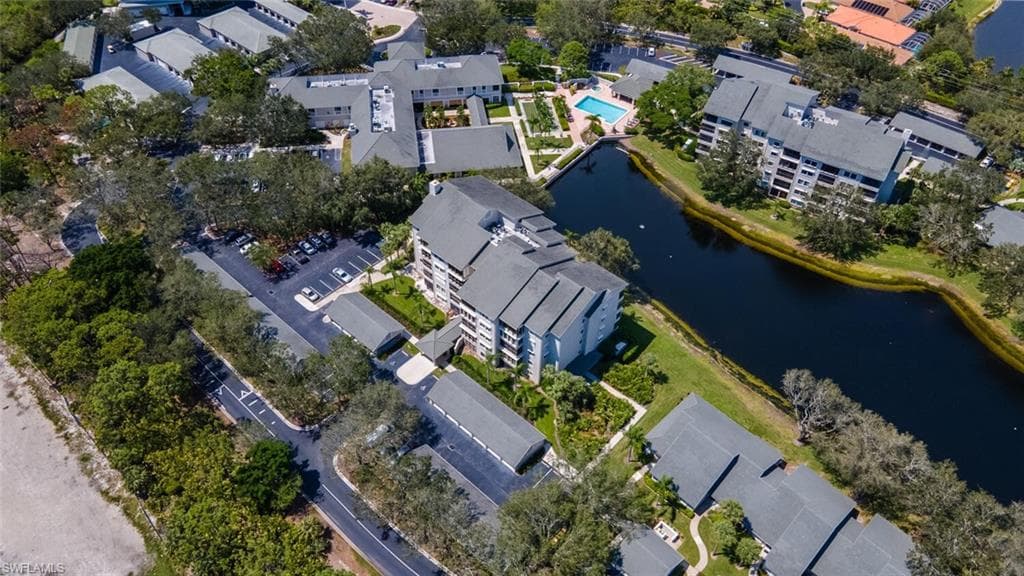 201 Arbor Lake DR # 101, NAPLES FL 34110-30