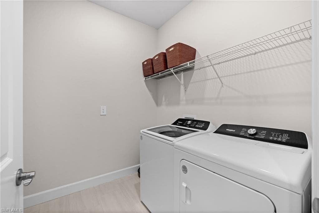 3663 Passion Vine DR, ALVA FL 33920-32